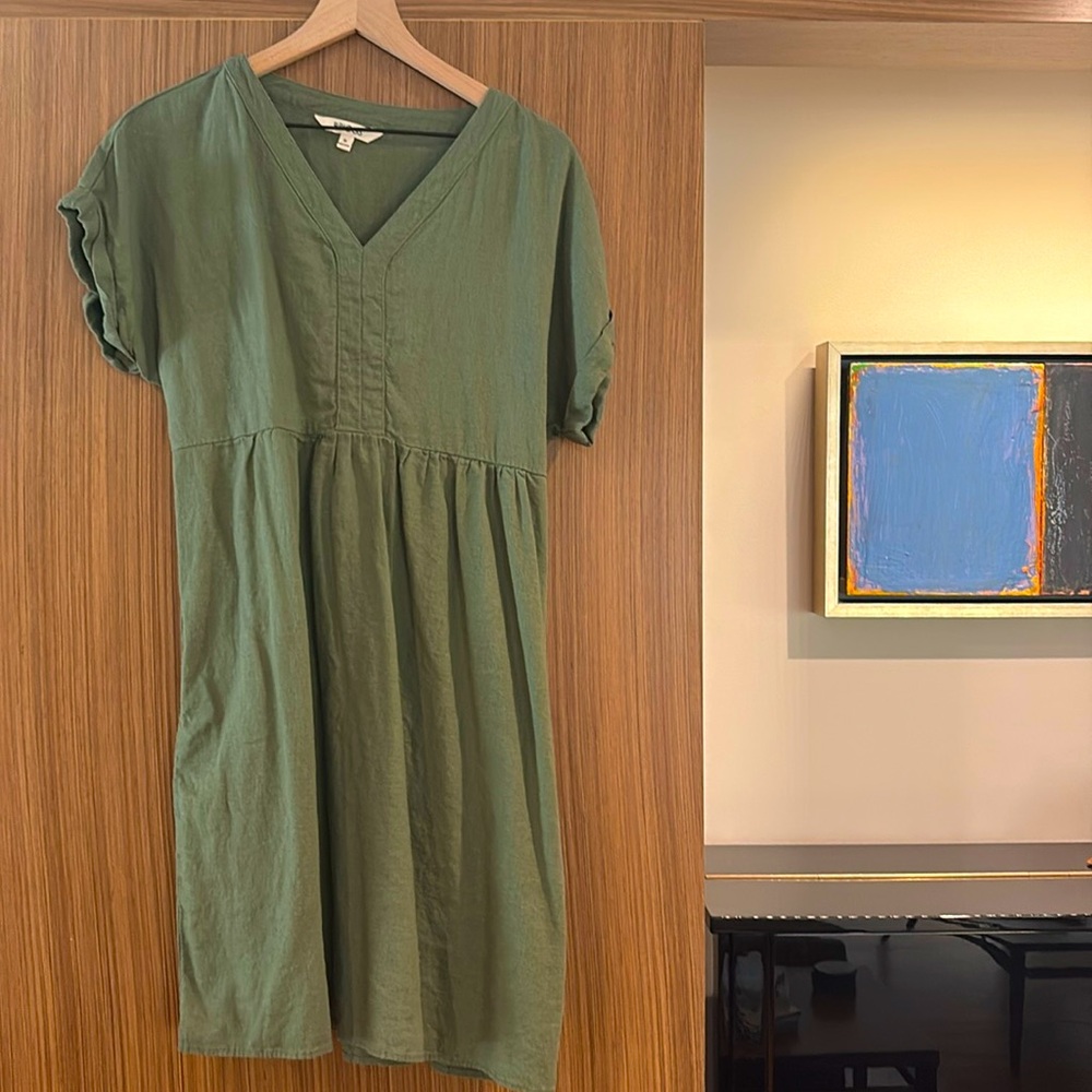 Briggs:  Linen Dress w/Pockets, Size Medium, Muted Green - Picture 2 of 6
